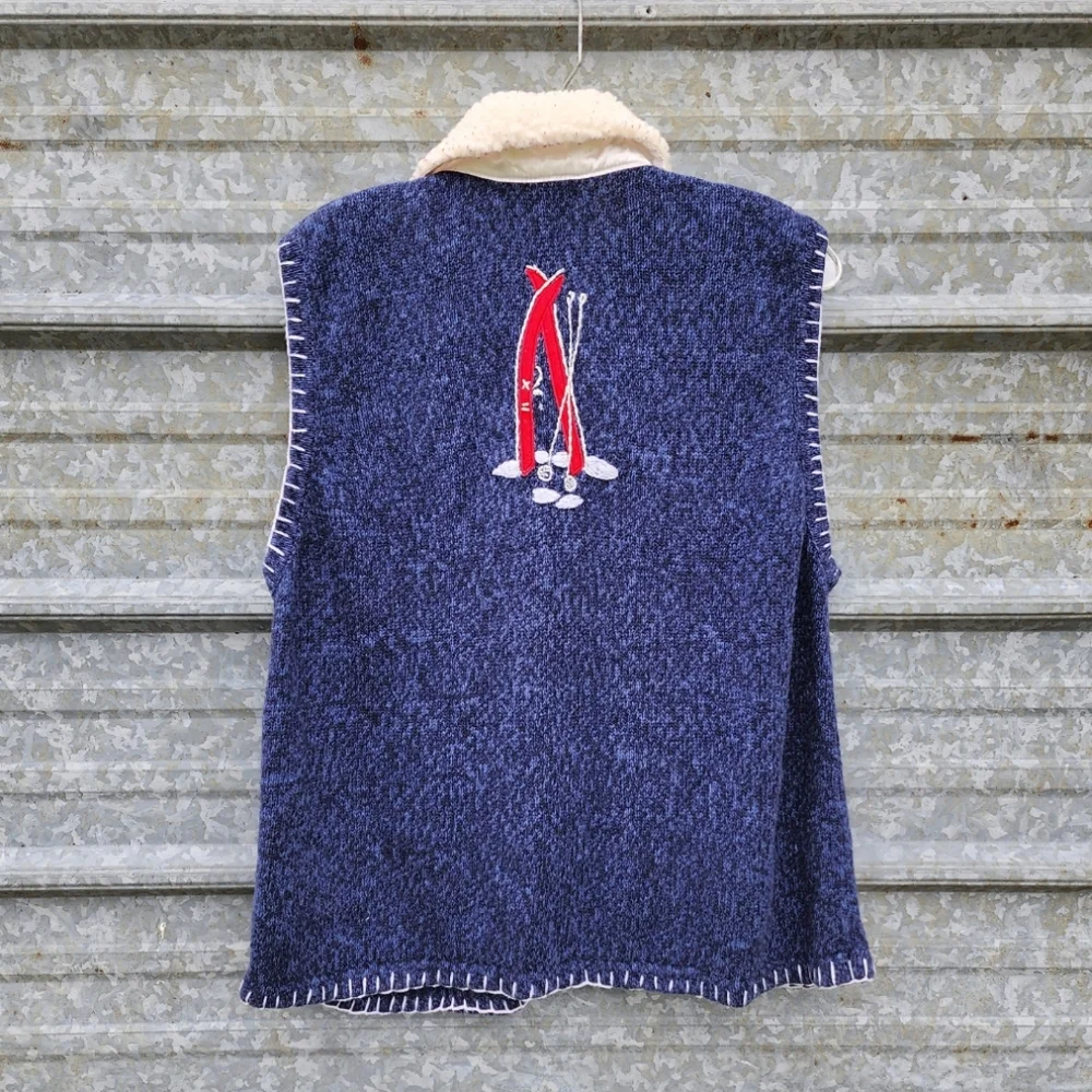 VINTAGE Holiday Not So Ugly Christmas Teddy Bear Embroidered Zip-Up Cardigan - Picture 6 of 14
